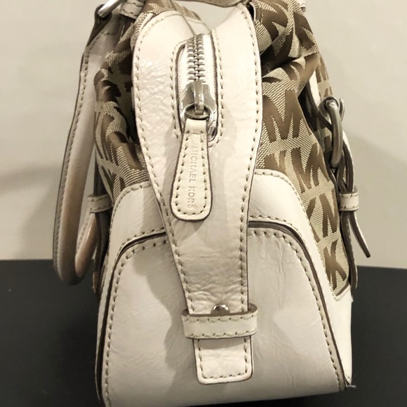 GUC MICHAEL Michael Kors Signature Canvas Satchel - Picture 5 of 15